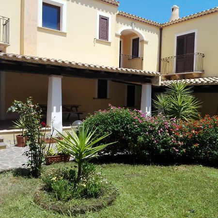 Casa Il Cortile Fiorito Daire Tortolì Dış mekan fotoğraf